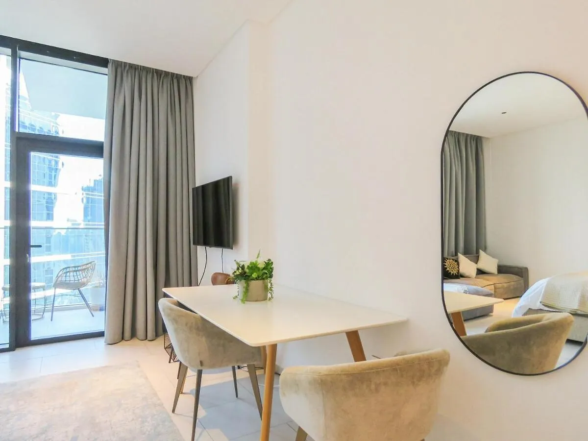 Lejlighed Luxury Living , Beautiful Layout Dubai